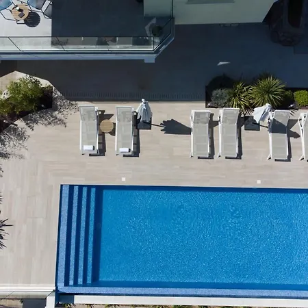 Premium Villa, Heatable Infinity Pool, Jacuzzi And Seaview, And Just 10min By Foot Villa